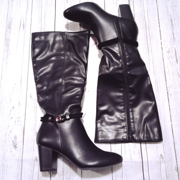 Women's Karen Scott Black Galee Boots Size 7.5 - Picture 2 of 7